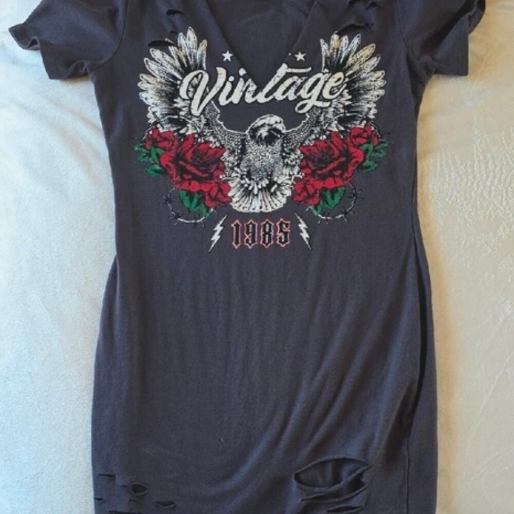 tee distressed dress